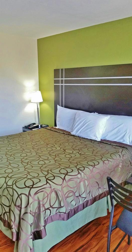 Americas Best Value Inn-Nashville/Airport South מראה חיצוני תמונה
